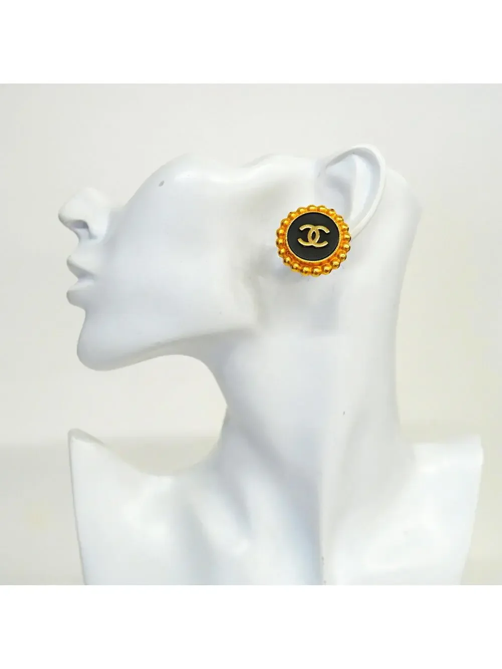 Chanel Cc Logo Clip-On Earrings Metal #357911C74B
